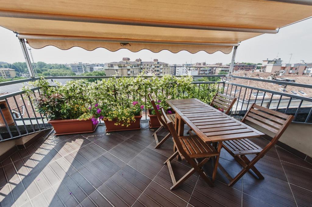 Cute & Cozy Terrace Daire Bergamo Oda fotoğraf